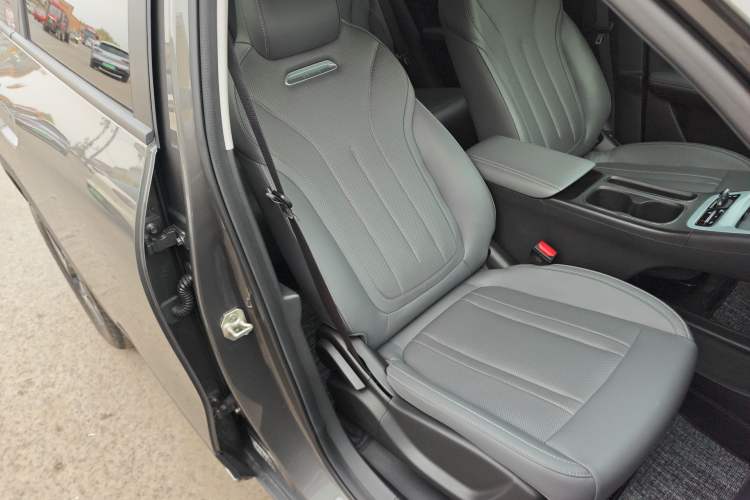 Used Geely Galaxy Geome 2025 310km Dream Edition Right Front Seat