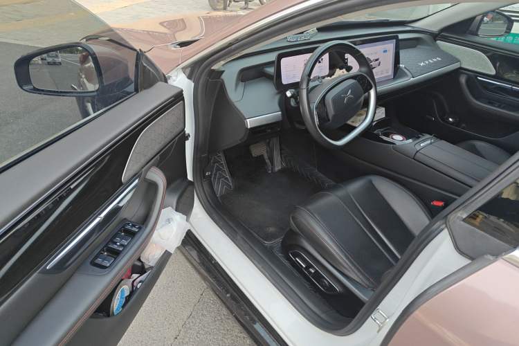 Used XPeng P7 2021 670G Driver Seat