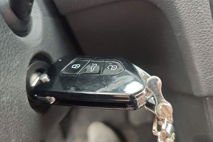 Used Volkswagen Santana 2019 1.5L Automatic Fashion Edition China VI