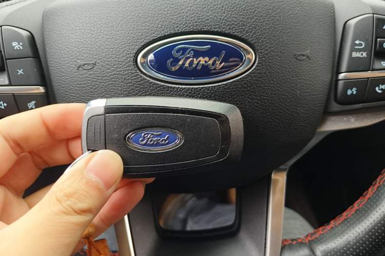 Used Ford Explorer 2020 EcoBoost 285 Four-Wheel Drive Sport Edition ST-LINE 7-Seater
