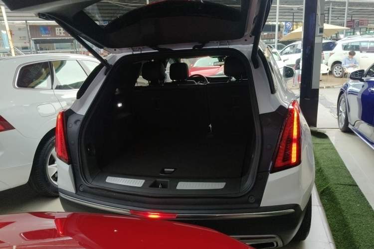 Used Cadillac XT5 2020 28T Luxury Version
