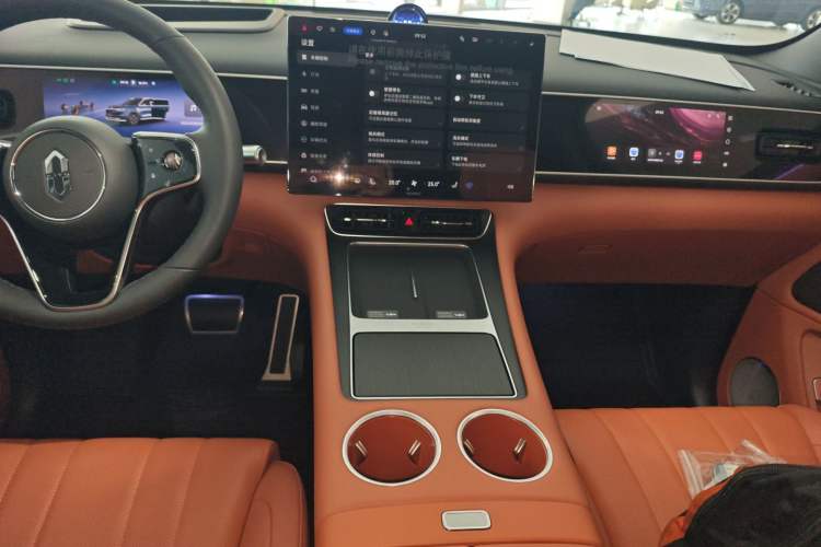 Used Hima AITO M7 2026 Model Range-Extending Max All-Wheel Drive 5-Seater Version Audio And AC Panel