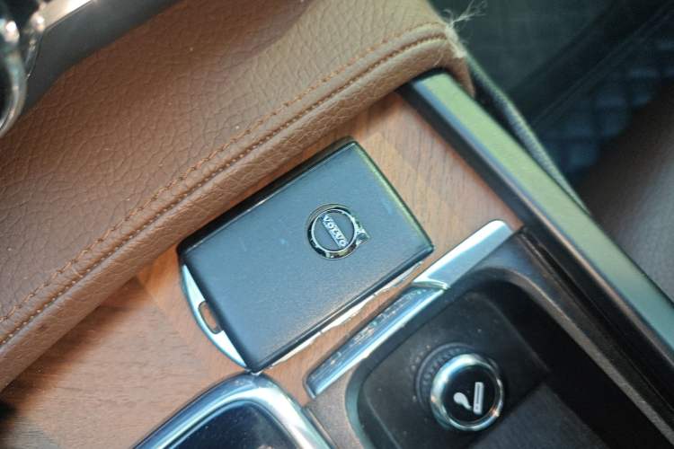 Used Volvo S90 2020 T5 Zhiyi Luxury Edition
