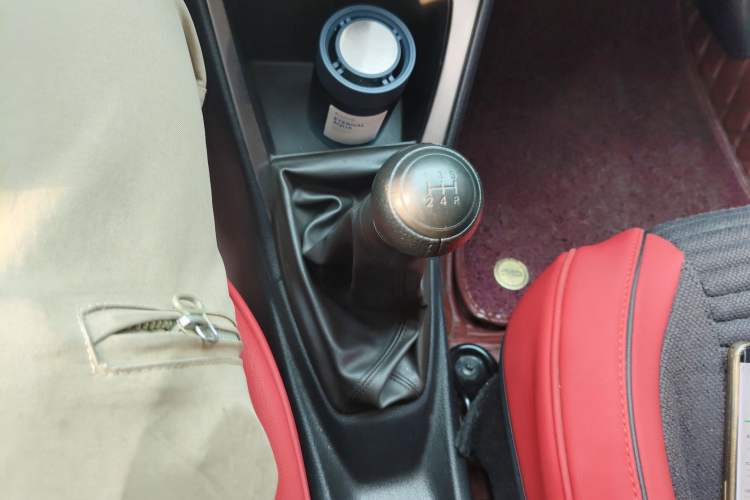 Used Toyota YARiS L Zhi Xuan 2014 1.3E Manual Charm Edition