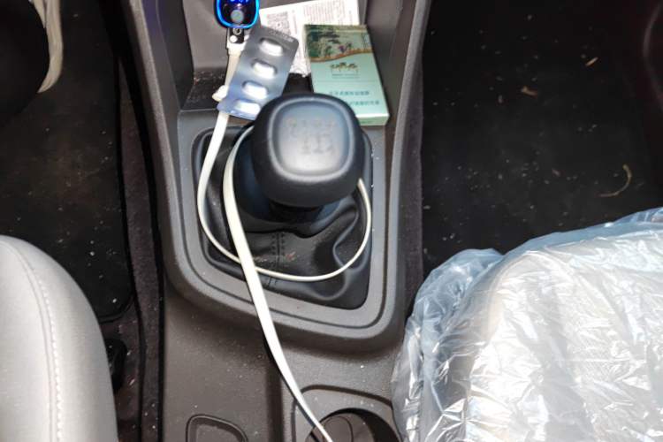 Used Wuling Hongguang V 2022 1.5L Jingqu Edition Electric-Assist LAR
