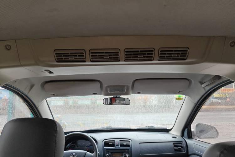 Used Dongfeng Fengon 330 2014 1.5L Manual Utility Version DK15