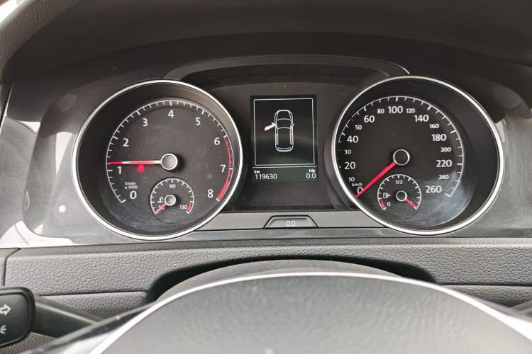 Used Volkswagen Golf 2020 200TSI DSG Comfortable and Ambitious Edition Instrument Cluster