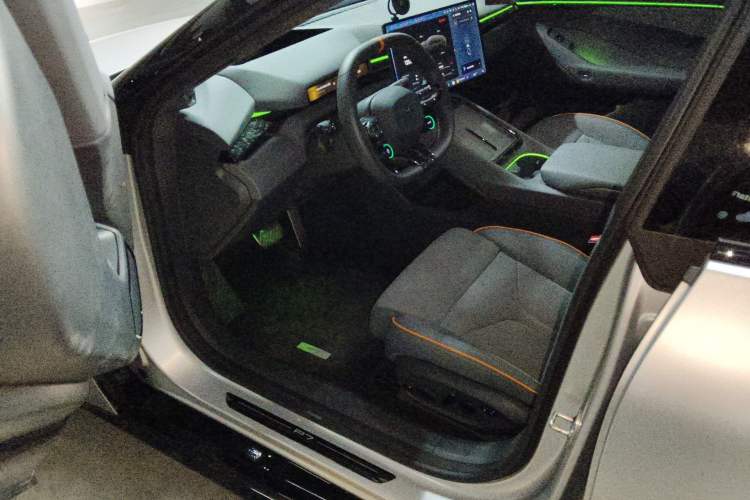 Used XPeng P7 2025 Model—750 All-Wheel-Drive Pengyi Ultra