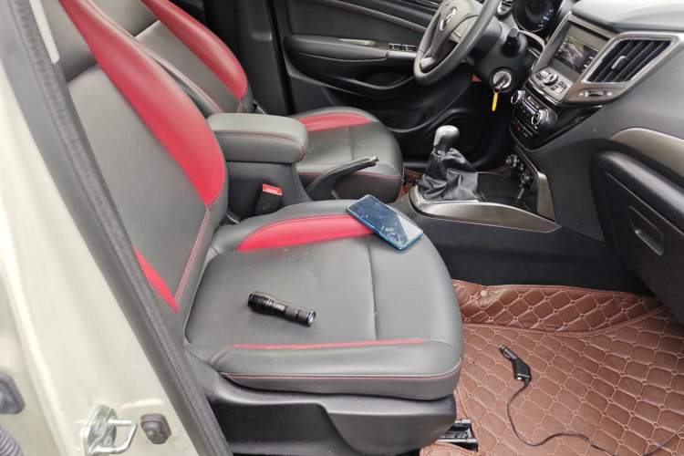 Used Changan CS15 2016 1.5L Manual Fashion Edition