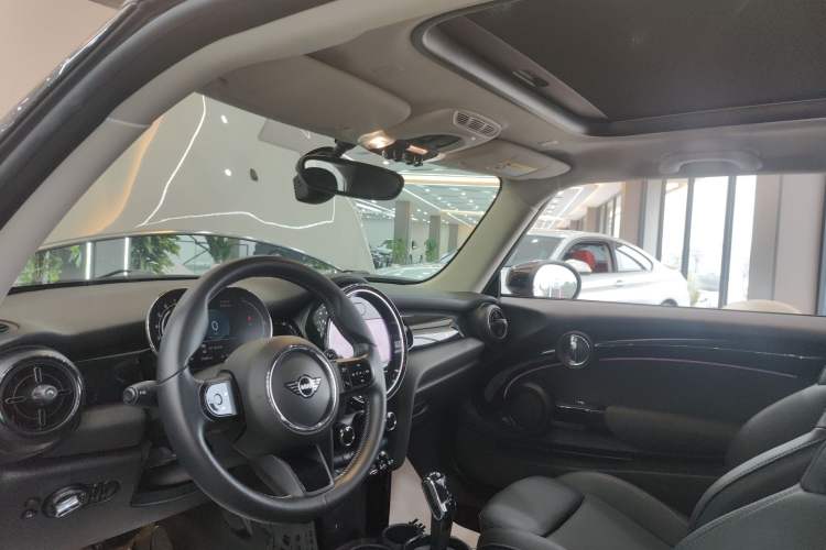 Used MINI MINI 2022 Updated 2.0T COOPER S Classic Edition