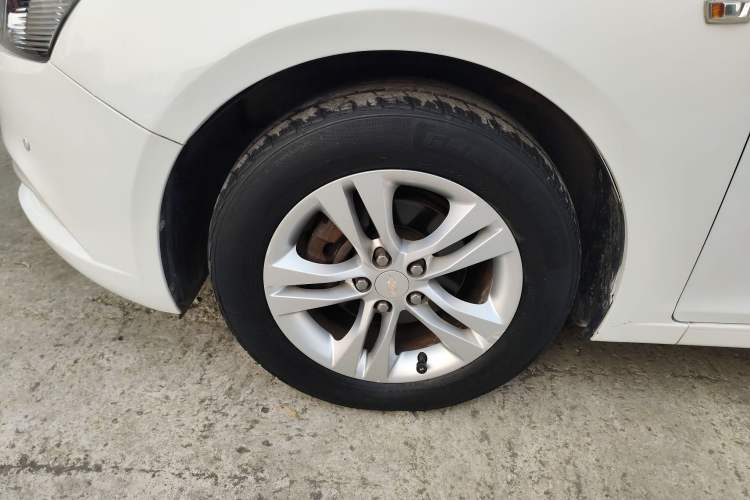 Used Chevrolet Cruze 2015 1.5L Classic SE AT
