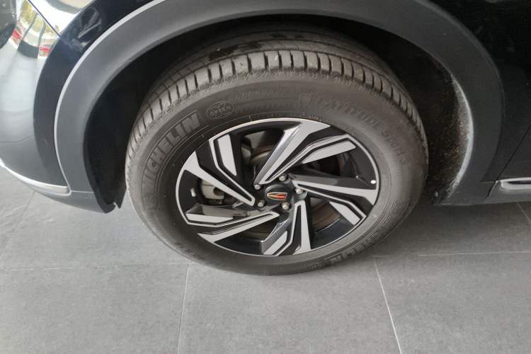 Used Hongqi HS5 2022 Revised Version 2.0T Smart Connect Flagship Edition