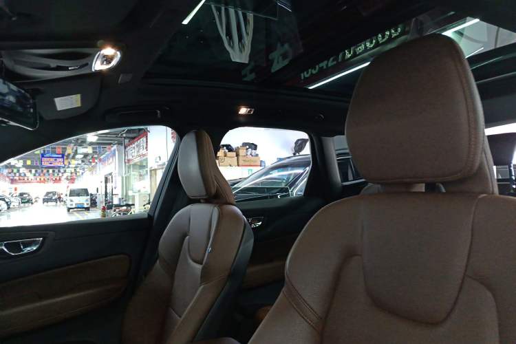 Used Volvo XC60 2021 T5 4x4 Smart Luxury Edition
