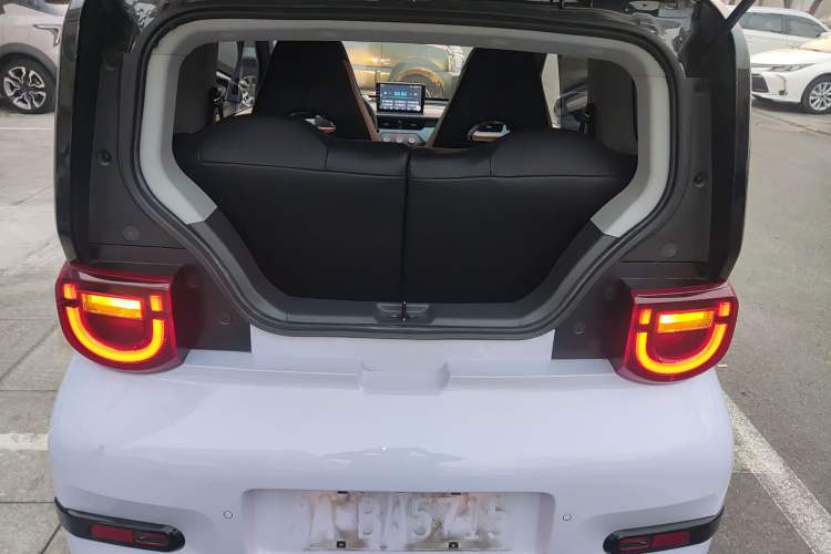 Used Chery QQ Ice Cream 2024 205km Sundae Pro
