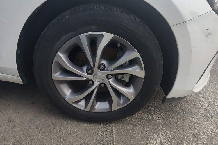 Used Buick Verano 2023 Pro Enjoyment Edition Exterior 1