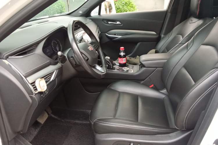 Used Cadillac XT4 2018 28T Two-Wheel Drive Leading Version
