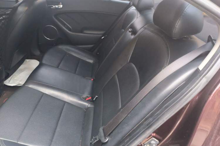 Used Kia K3 2013 1.6L Automatic GLS
