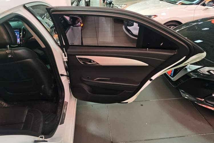 Used Cadillac ATS-L 2017 28T Fashion Edition