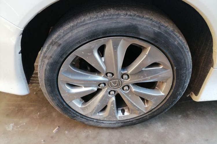 Used Honda Jade 2017 1.8L Automatic Classic Edition 5 seats