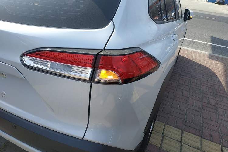Used Toyota Corolla Cross 2023 2.0L Pioneer Edition Right Rear Taillight