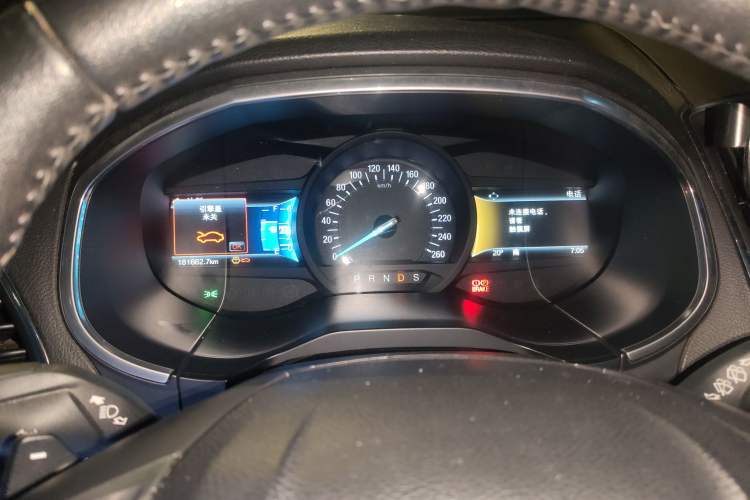 Used Ford Edge 2018 EcoBoost 245 Two-Wheel-Drive Titanium 7-Seater China V Standard
