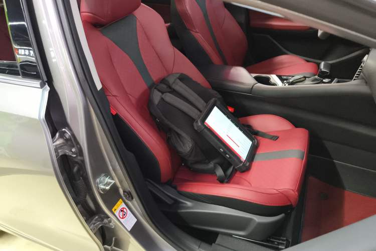 Used Changan Eado 2021 PLUS Blue Whale NE 1.4T GDI DCT Prestige Model
