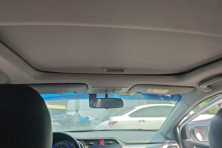 Used Honda Crider 2016 1.8L CVT Luxury Edition Headliner