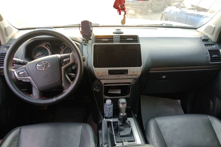 Used Toyota Prado 2018 3.5L Automatic TX-L with Rear-Mounted Spare Tire Headliner