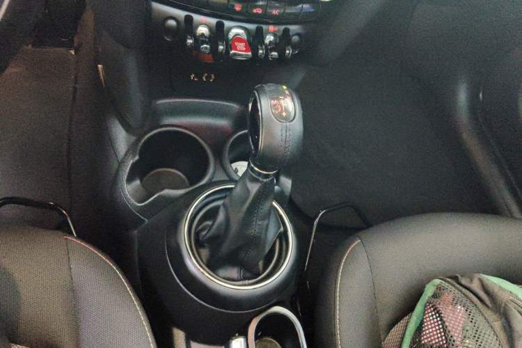 Used MINI 2016 1.2T ONE Pioneer Edition Five-Door Version
