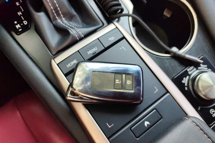 Used Lexus RX 2020 Revised Version 300 Two-Wheel Drive Elite Edition Vehicle Key