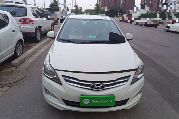 Used Hyundai Verna (older generation) 2014 1.4L Manual Smart GLS Trim Front