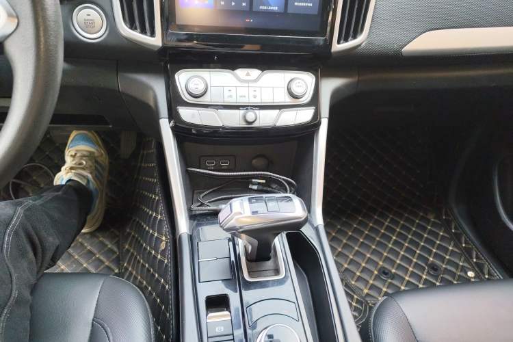 Used Great Wall Poer 2021 2.0T Commercial Version Automatic Diesel Two-Wheel Drive Elite Trim with Long Bed – GW4D20M
