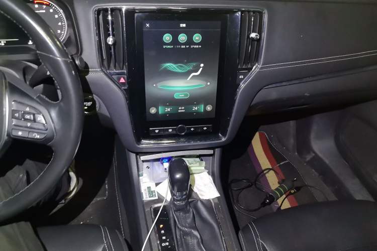 Used Roewe i6 2018 20T Automatic Internet ZhiZun Edition