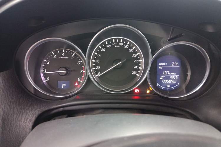 Used Mazda CX-5 2015 2.0L Automatic Two-Wheel Drive Urban Version
