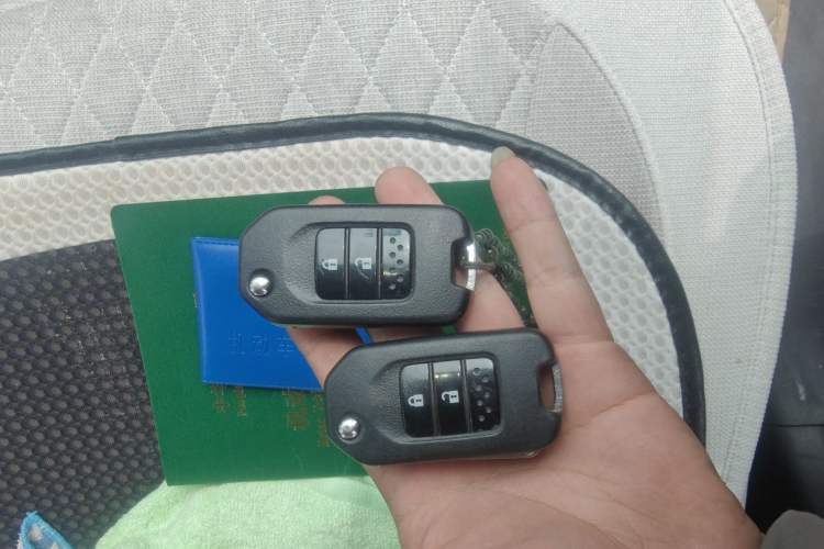 Used Honda Jade 2013 1.8L automatic Comfort version 5 seats