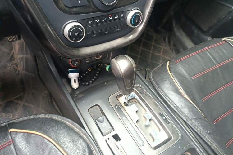 Used Bestune X80 2015 2.0L Automatic Comfort Anniversary Edition
