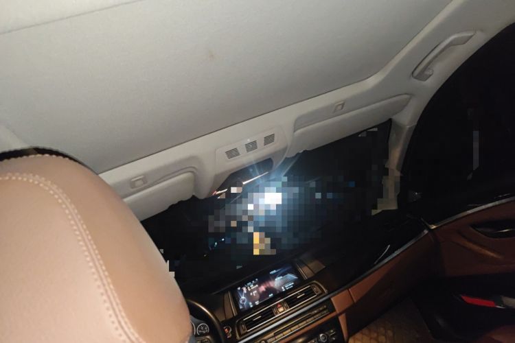 Used BMW 5 Series 2014 528Li Leading Model
