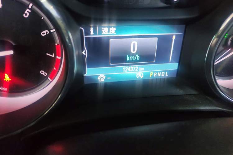 Used Buick Verano 2015 Sedan 15S Automatic Leading Model Odometer Close Up