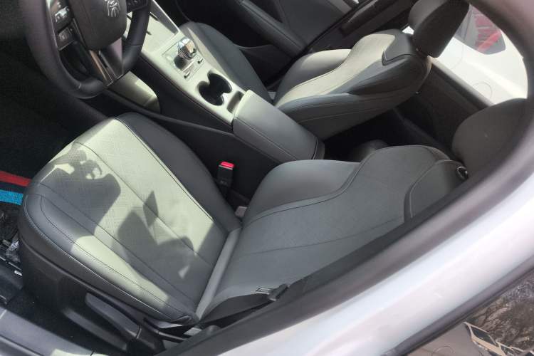 Used BYD Qin PLUS 2025 DM-i Smart Drive 55KM Leading Model Left Front Seat