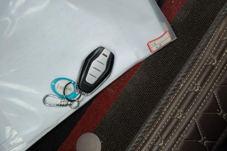 Used Chery New Energy Boundless Pro 2022 301km LingShou Edition Lithium Iron Phosphate
