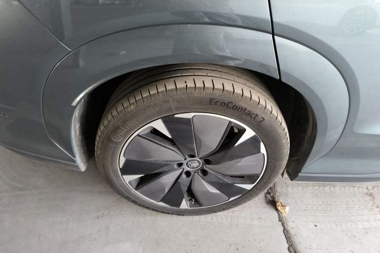 Used BYD Tang L 2025 DM 175KM Drone Player Edition