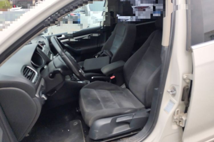 Used Volkswagen Golf 2011 1.4 TSI Comfort Travel Edition Left Front Seat