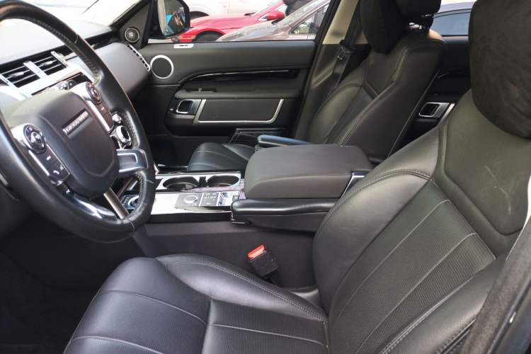 Used Land Rover Discovery 2018 2.0T Special Edition
