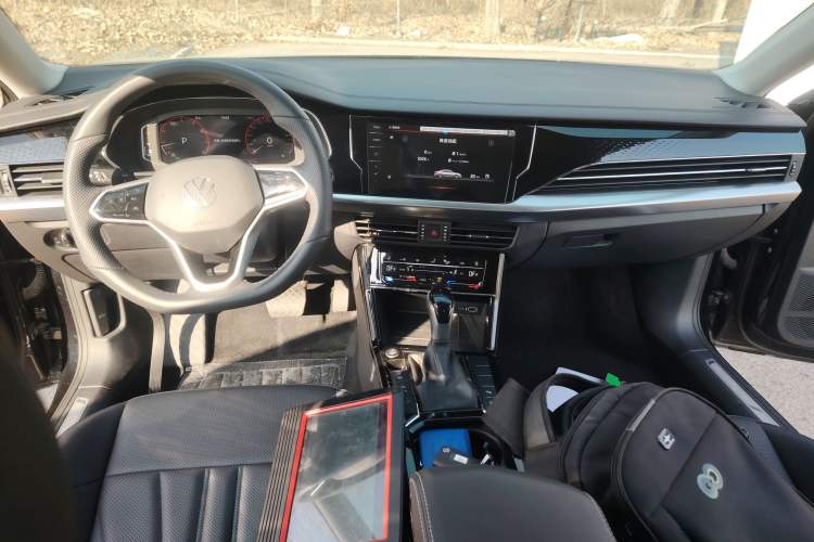 Used Volkswagen Passat 2024 380TSI Starry Luxury Edition
