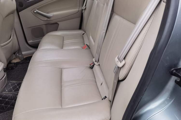 Used Ford Mondeo 2011 2.3L Fashion Edition Left Rear Seat