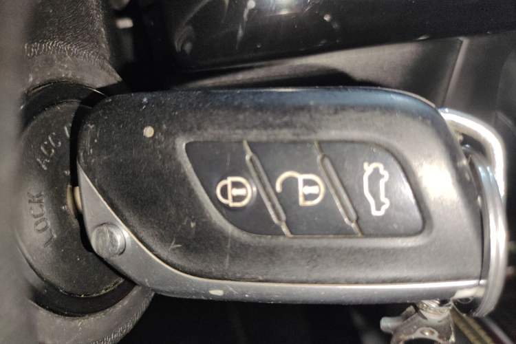 Used BAIC Beijing X3 2021 1.5T Manual Glory Edition
