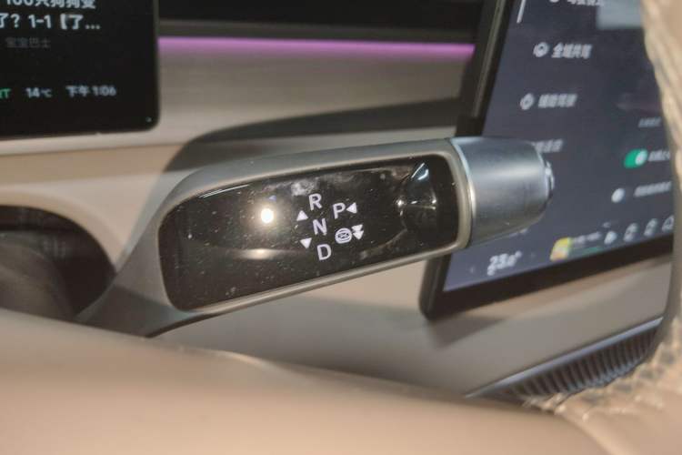 Used XPeng X9 2025 740 Ultra-Long Range Max
