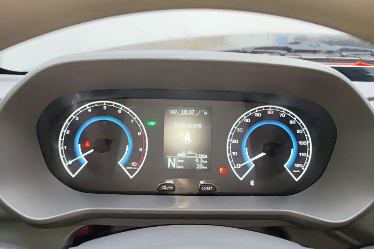 Used Karry Jiangtun E5 2024 230 km Standard Version
