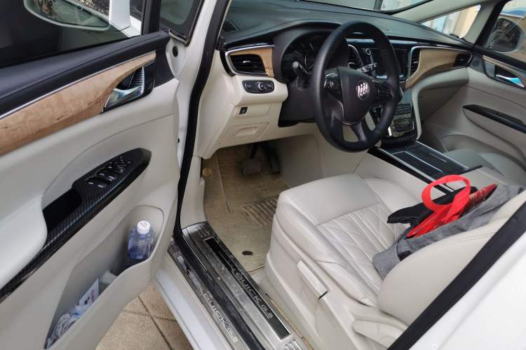 Used Buick GL8 2017 ES 28T Comfort Model China V Standard