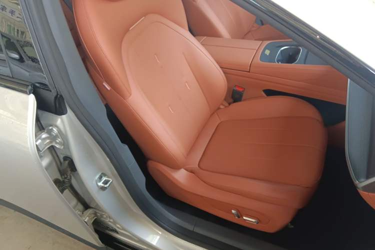 Used Dongfeng eπ eπ007 2025 Model Pure-Electric 565 All-Wheel-Drive Max Leading Edition